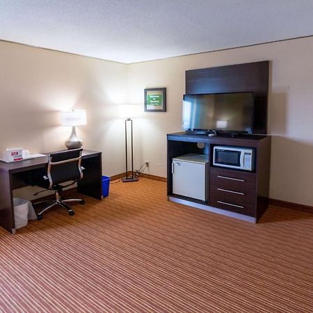 Surestay By Best Western Massena Exterior photo